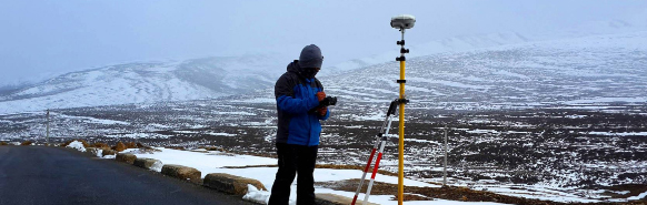 ���Լ����